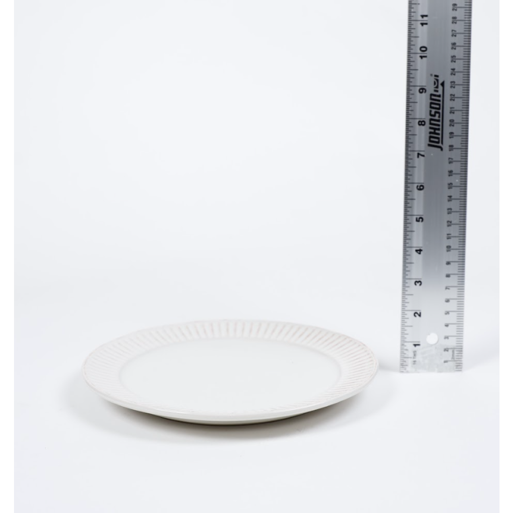 Cream Plate Rigged Edge